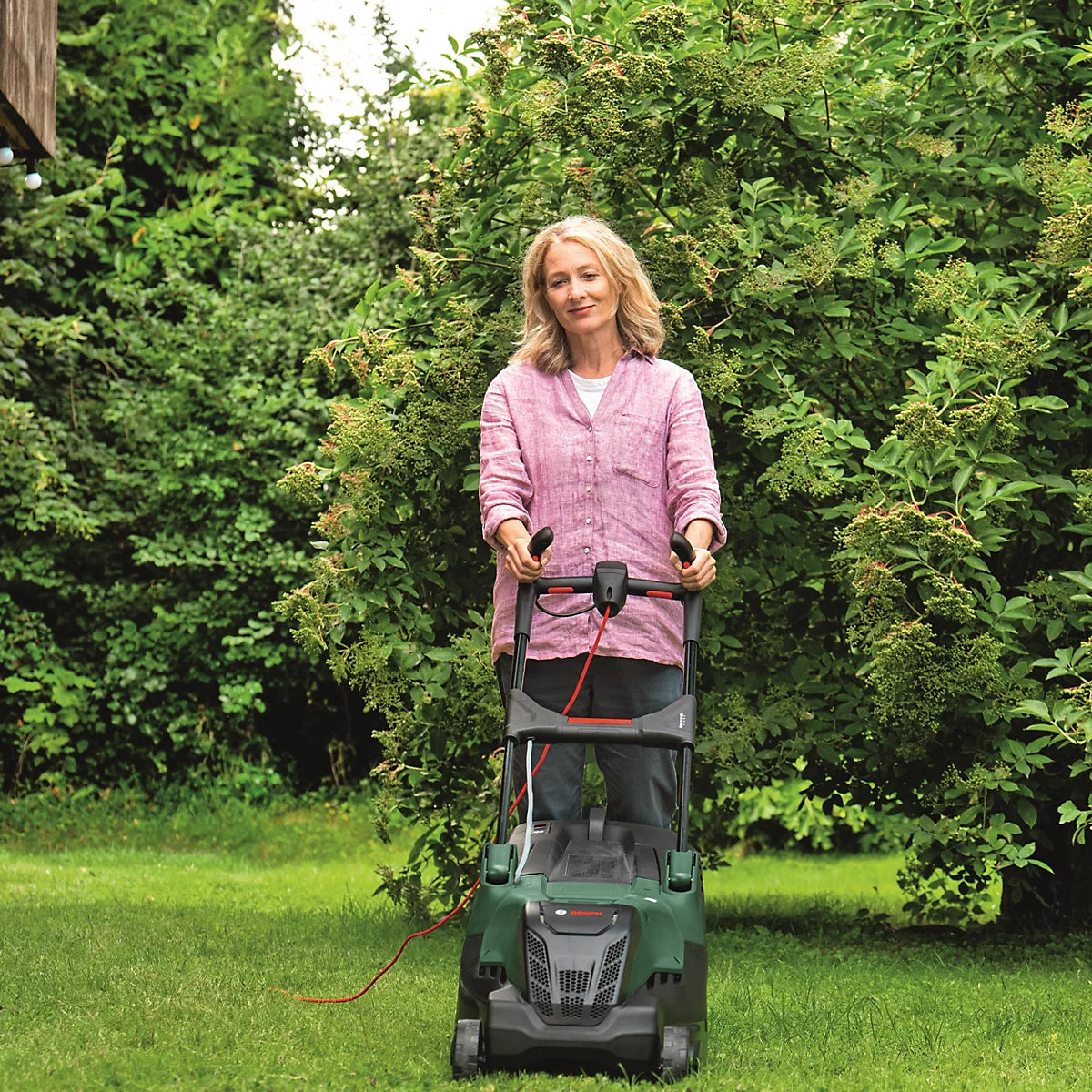 Bosch 1700W Corded Rotary Lawnmower - AdvancedRotak 40-650