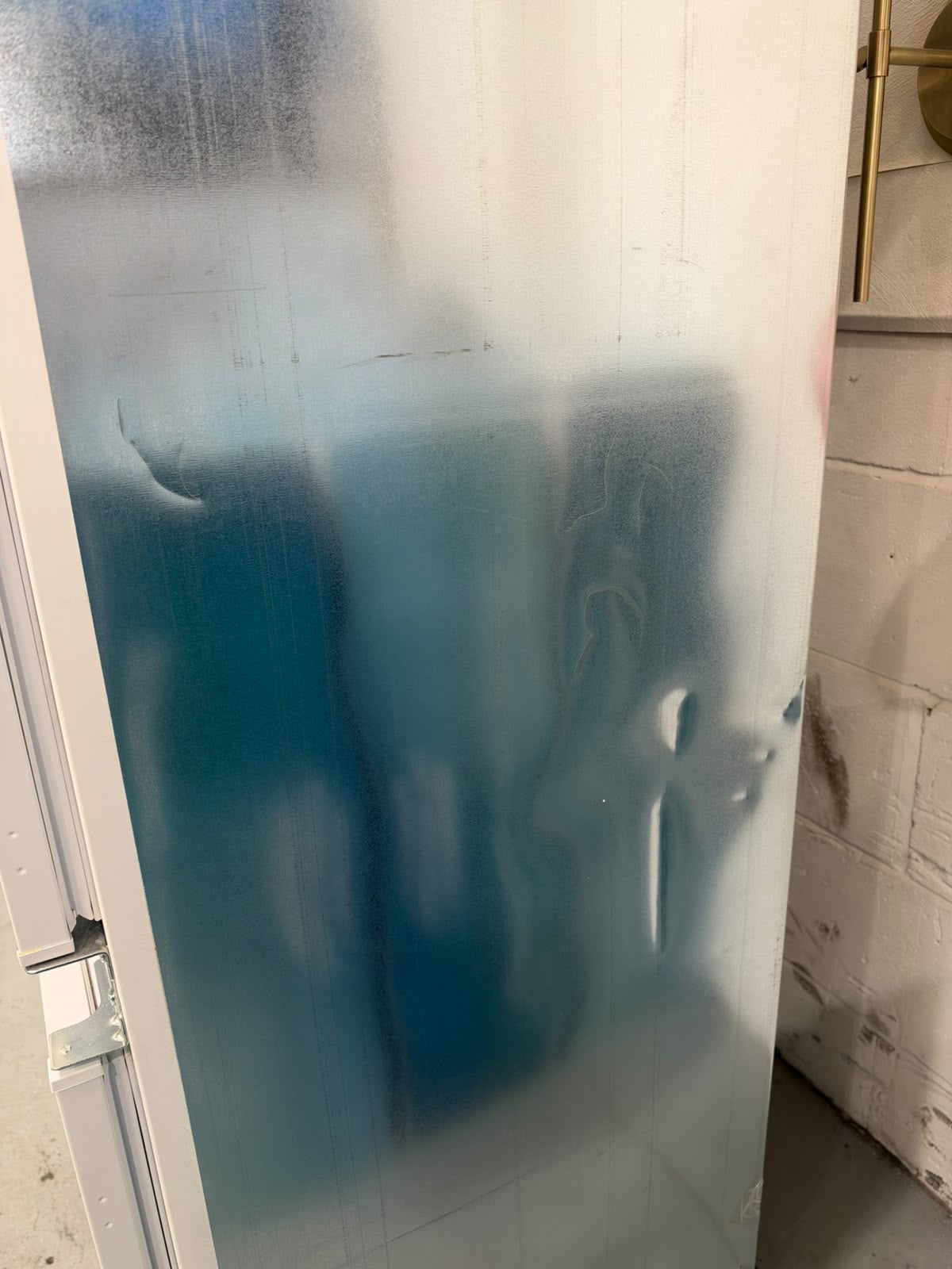 Hotpoint Integrated Total No Frost 70/30 Fridge Freezer with Ultra Fresh Zone+
