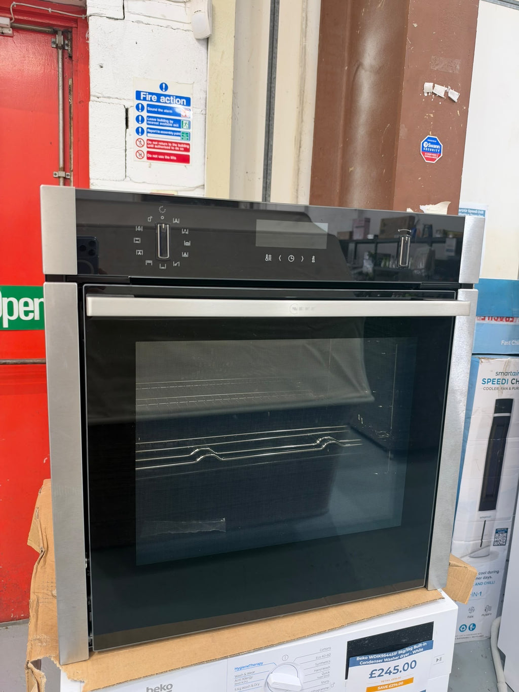 NEFF Slide&Hide B6ACH7AN7B Built-in Single Multi-function pyrolytic Electric Oven - Black stainless steel effect