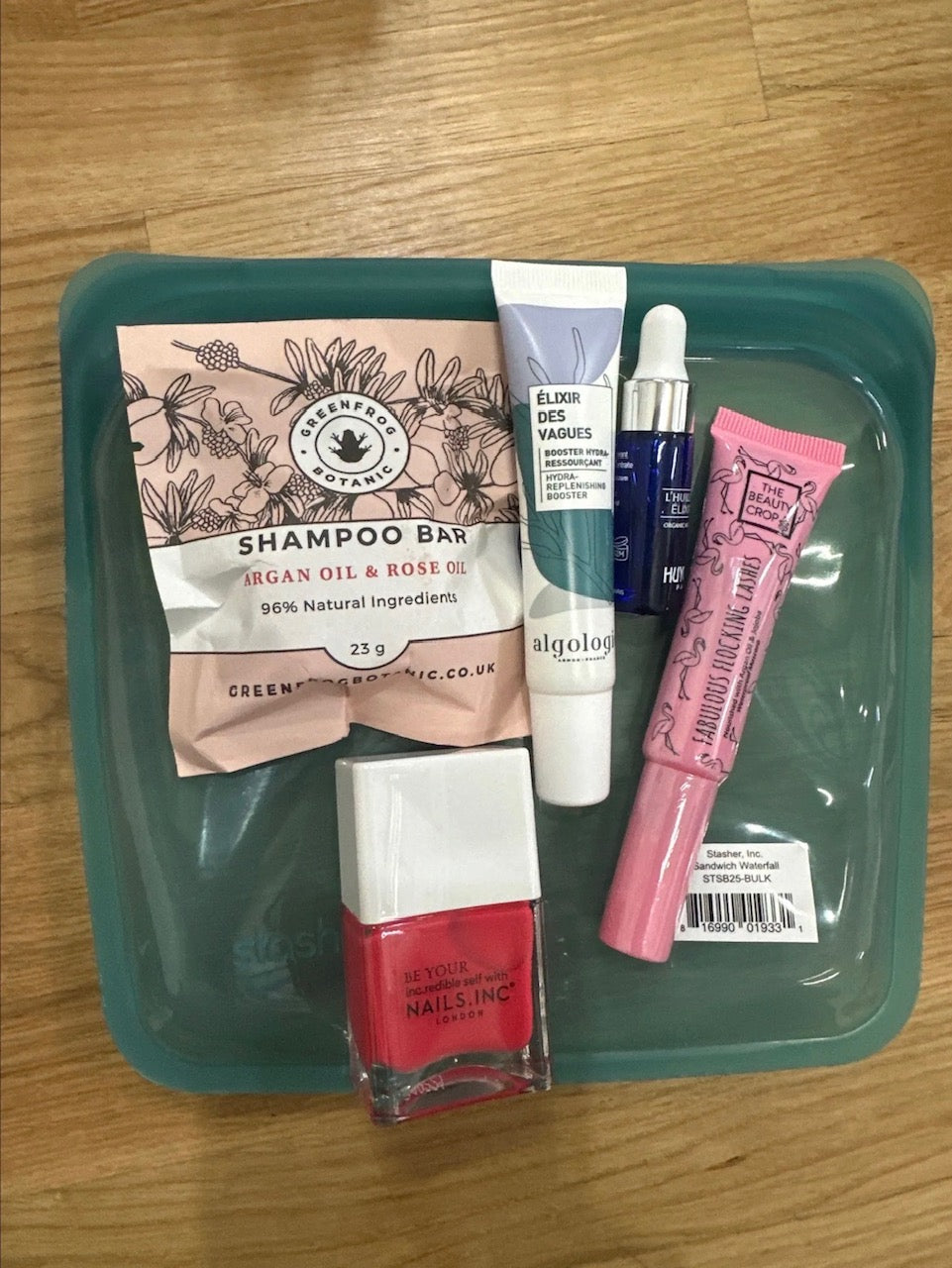 Beauty Bundle of 11 Items with Washer Bag