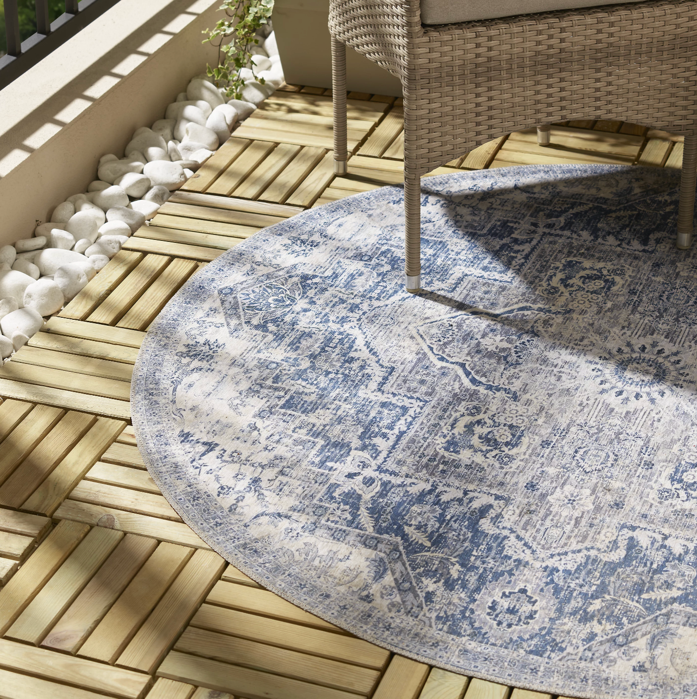 Blue Persian Large Indoor & Outdoor Rug, (L)150cm x (W)150cm